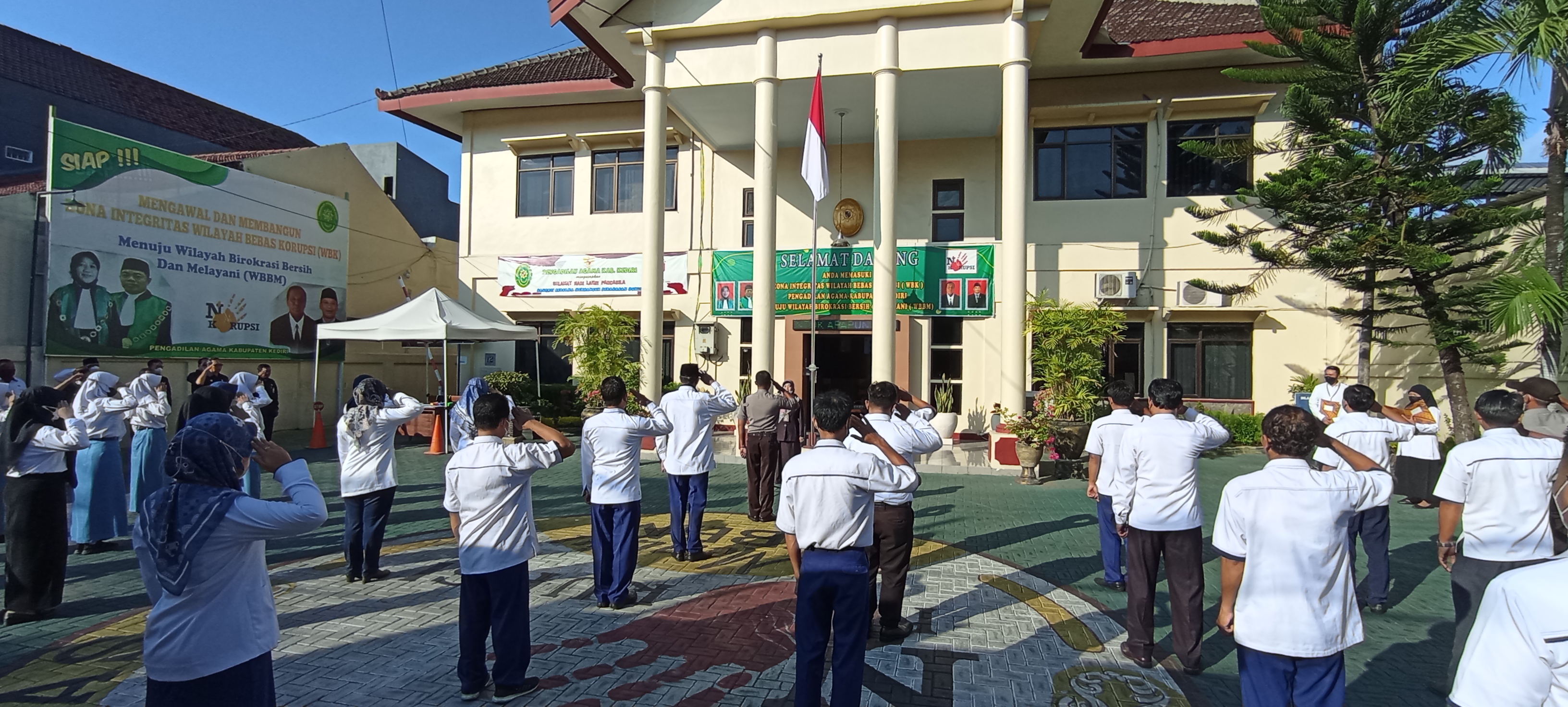 20 Juni 2022   Apel pagi (1)