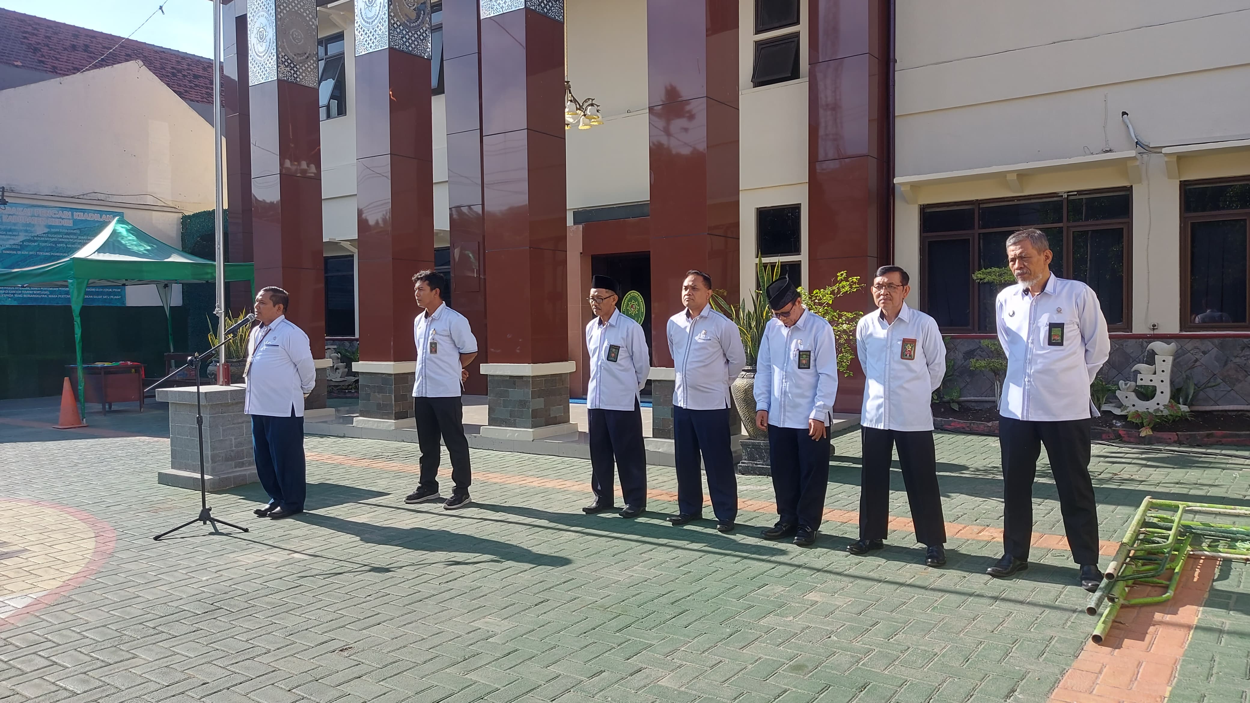 6 Jan   Apel Pagi (1)